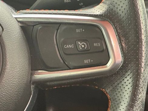 Used 2022 Jeep Gladiator Mojave w/ Cold Weather Group image 14