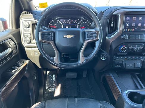 Used 2022 Chevrolet Silverado 2500 High Country w/ LPO, Hitch Package image 9
