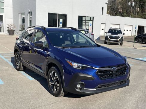 Certified 2024 Subaru Crosstrek 2.0i Premium image 7