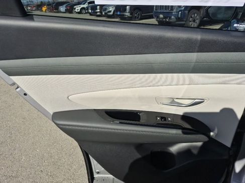 New 2026 Hyundai Tucson Limited image 15