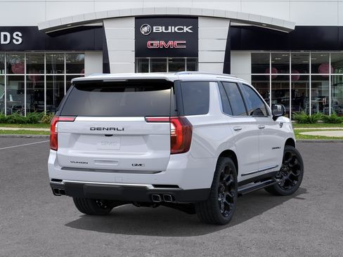 New 2026 GMC Yukon Denali w/ Denali Reserve Package AWD/4WD image 4