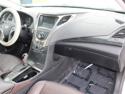 Used 2013 Hyundai Azera FWD image 29