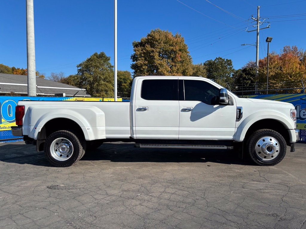 Used 2022 Ford F450 Lariat w/ Lariat Ultimate Package AWD/4WD image 2