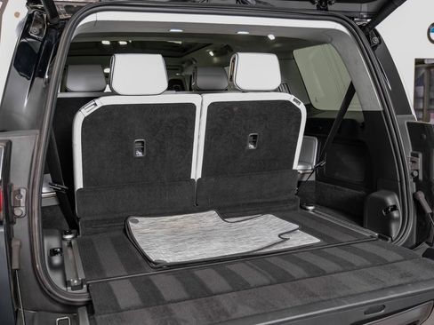 Used 2023 Rivian R1S Adventure image 54