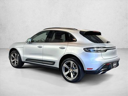 Certified 2025 Porsche Macan Turbo AWD/4WD image 3