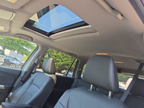 Used 2021 Honda Pilot EX-L image 14