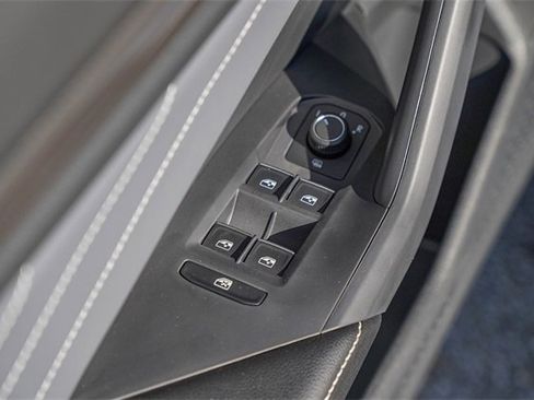 New 2026 Volkswagen Jetta SEL image 17