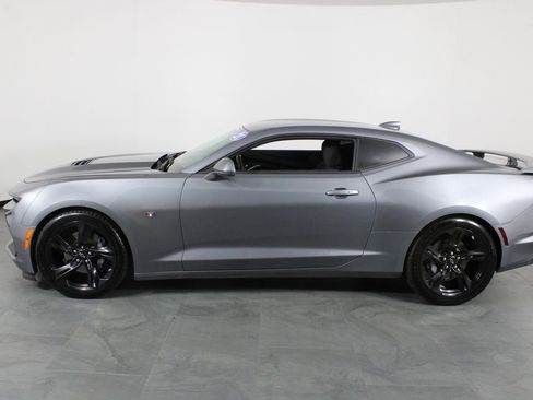 Used 2021 Chevrolet Camaro SS image 9