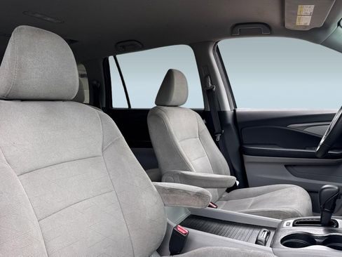 Used 2019 Honda Pilot EX image 30
