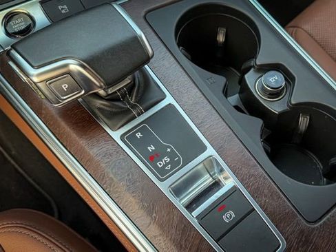 Used 2021 Audi A6 Premium Plus w/ Premium Plus Package image 28