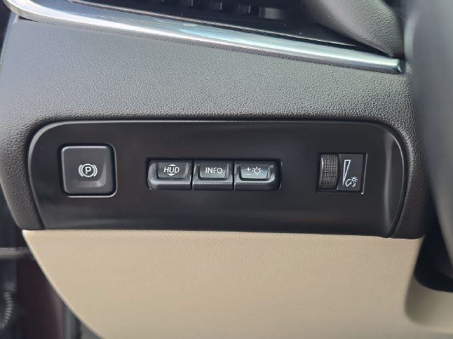 Certified 2023 Buick Enclave Avenir w/ Trailering Package, 5000 lbs. AWD/4WD image 26