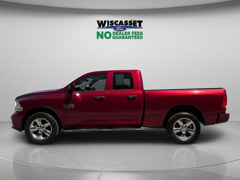 Used 2019 RAM 1500 Express w/ Express Value Package AWD/4WD image 2