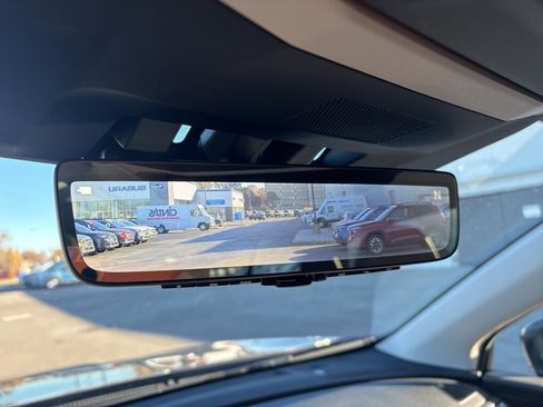 Certified 2025 Subaru Ascent Touring w/ Popular Package #2 image 25