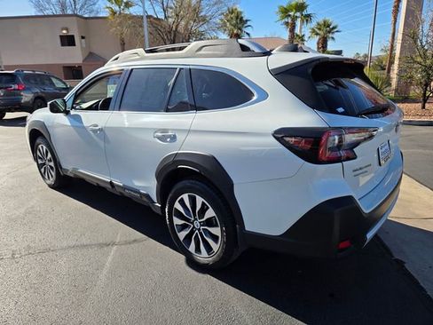 Used 2023 Subaru Outback Touring image 6