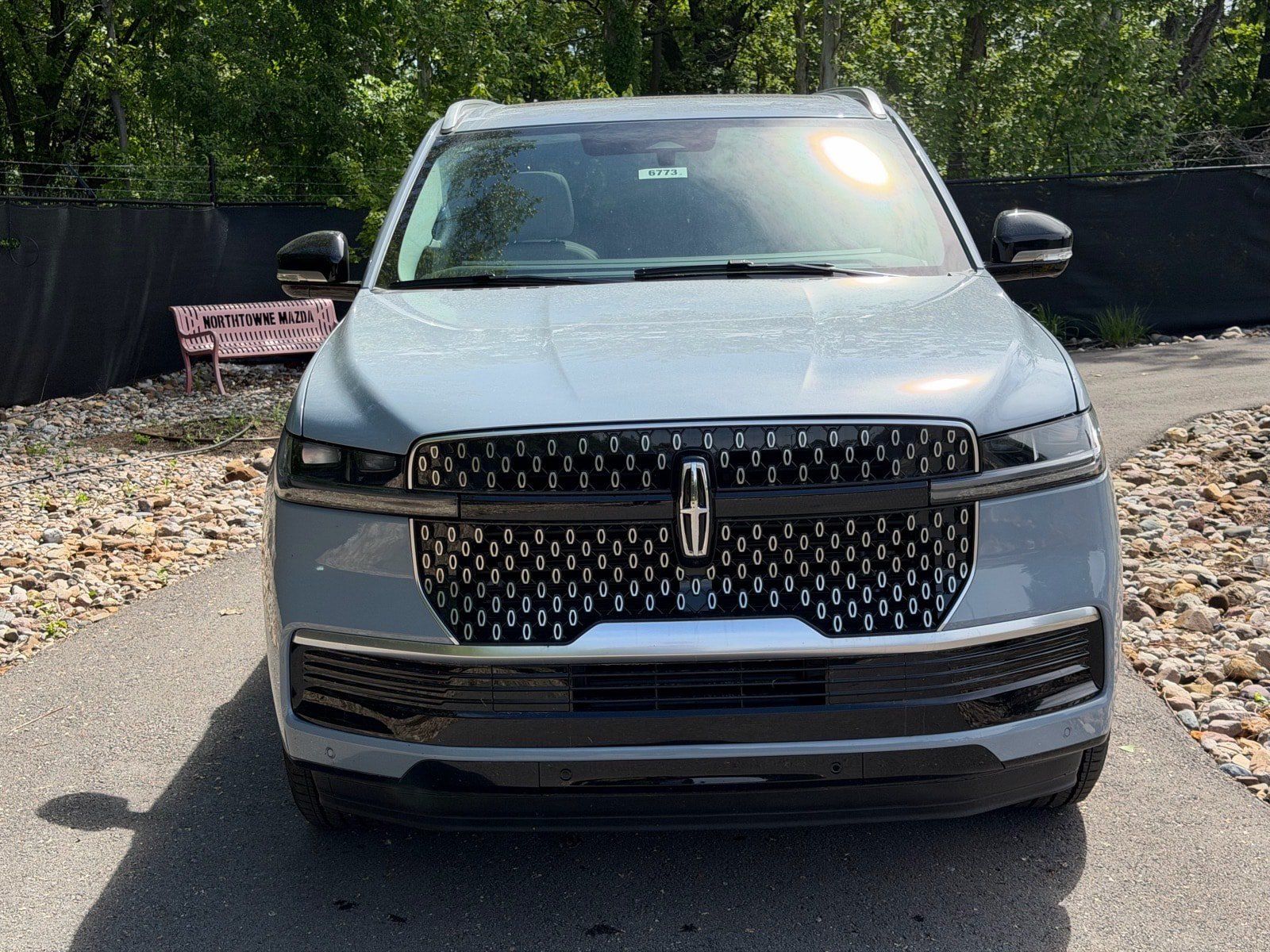 New 2026 Lincoln Navigator Reserve AWD/4WD image 8