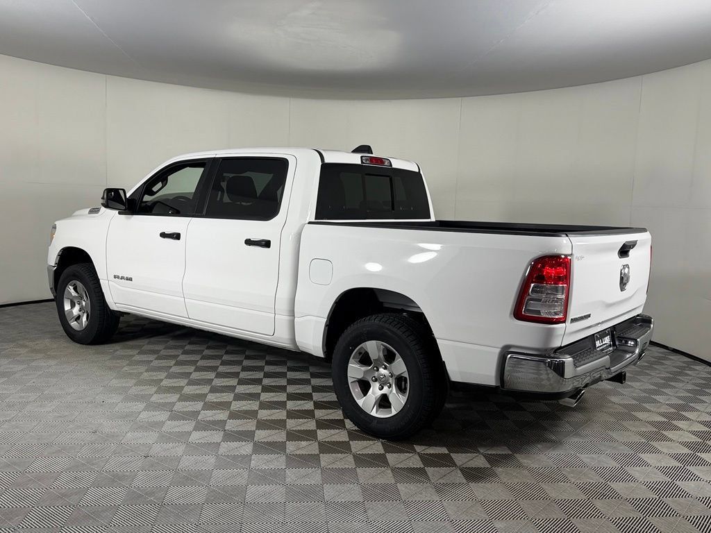 Used 2023 RAM 1500 Big Horn RWD image 9