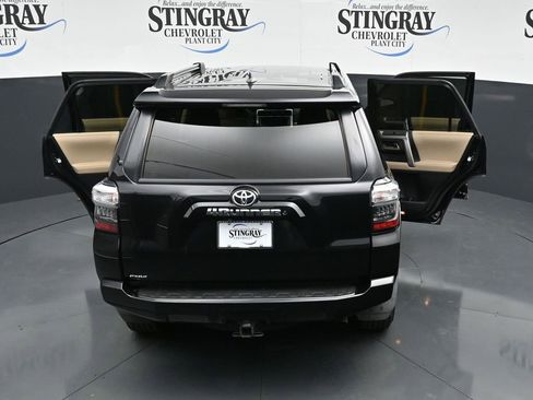 Used 2020 Toyota 4Runner SR5 image 26