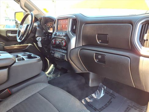 Used 2023 Chevrolet Silverado 2500 LT image 22