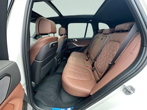 New 2026 BMW X5 xDrive40i w/ Premium Package AWD/4WD image 23