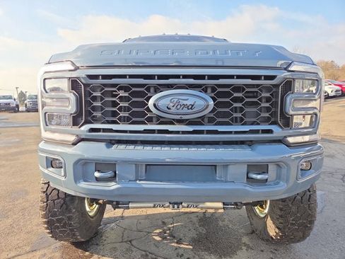 Used 2023 Ford F250 Lariat w/ Sport Appearance Package image 2