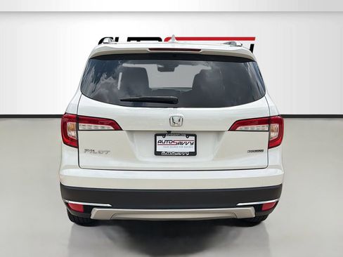 Used 2022 Honda Pilot Touring image 6