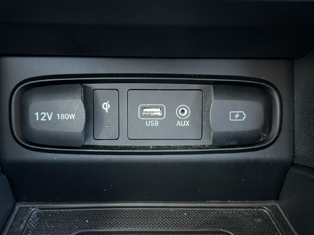 Used 2020 Hyundai Santa Fe Limited FWD image 26
