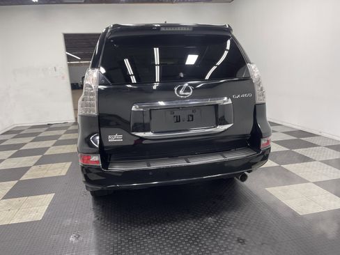 Used 2015 Lexus GX 460 image 3