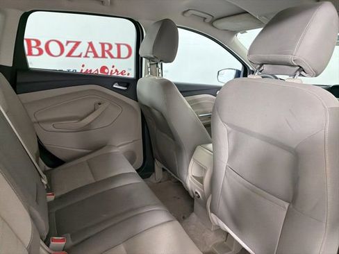 Used 2015 Ford Escape SE FWD image 19