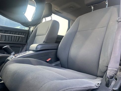 Used 2010 Dodge Journey SXT w/ Flexible Seating Group image 18