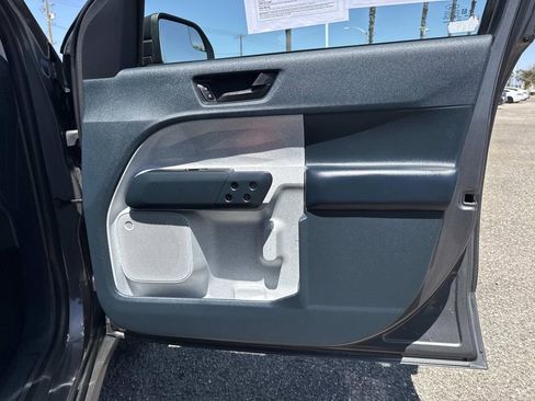 Used 2022 Ford Maverick XLT FWD image 29
