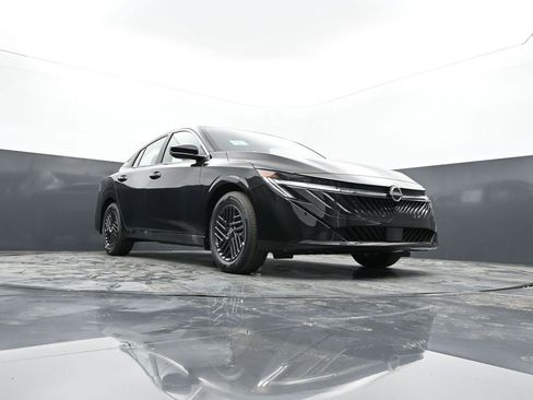 New 2026 Nissan Sentra SV w/ Floor Mat Package FWD image 27