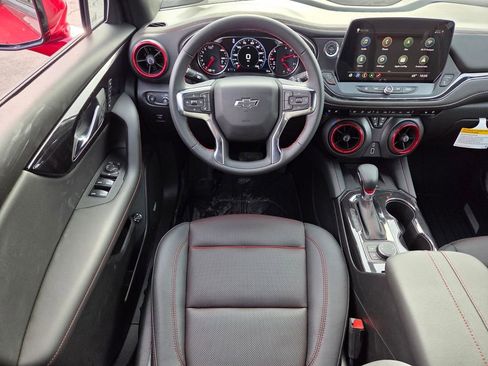New 2025 Chevrolet Blazer RS image 9