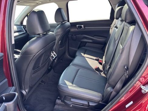 Certified 2024 Kia Sorento S w/ Panoramic Sunroof Package AWD/4WD image 12