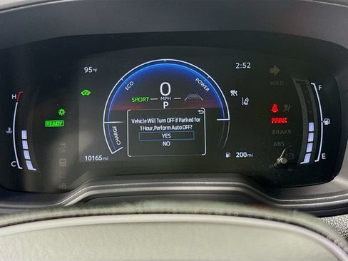 Certified 2025 Toyota Corolla SE w/ SE Premium Package AWD/4WD image 14