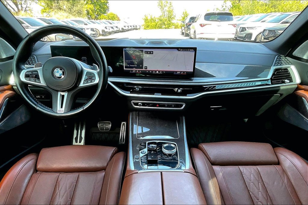 Used 2024 BMW X5 M60i AWD/4WD image 18