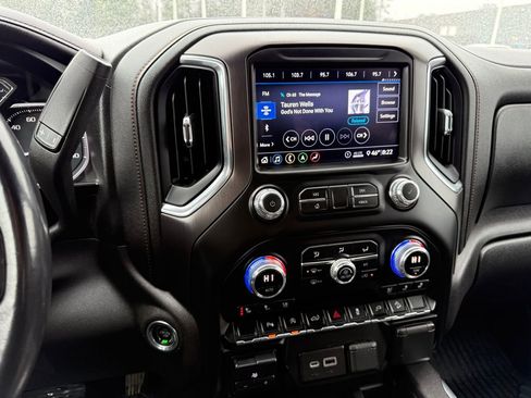 Used 2020 GMC Sierra 1500 AT4 w/ AT4 Premium Package image 10