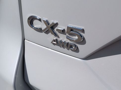 Used 2024 MAZDA CX-5 Carbon Edition image 27