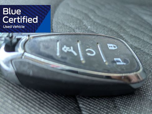 Used 2020 Chevrolet Equinox LT AWD/4WD image 34