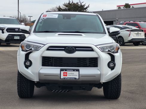 Certified 2024 Toyota 4Runner TRD Off-Road Premium w/ Moonroof Package image 7