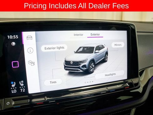 Used 2025 Volkswagen Atlas Cross Sport SEL R-Line AWD/4WD image 17