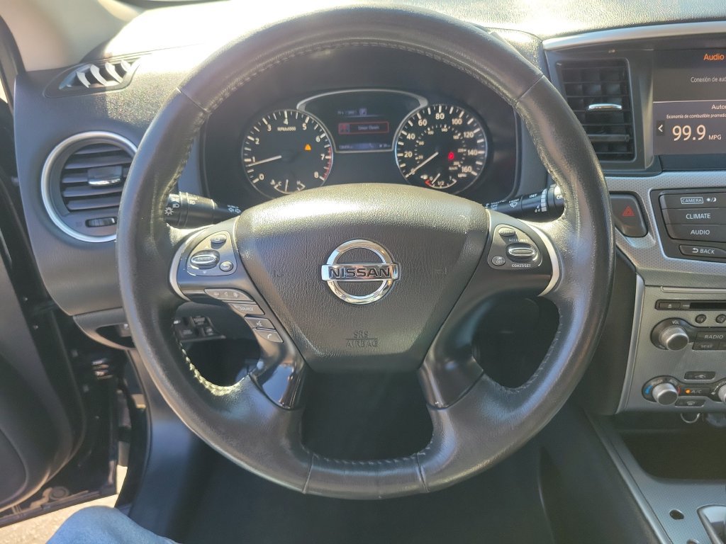 Used 2017 Nissan Pathfinder SL AWD/4WD image 27