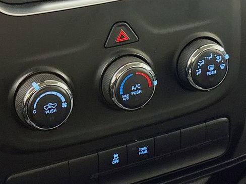 Used 2019 RAM 1500 Tradesman w/ Tradesman SXT Package image 18