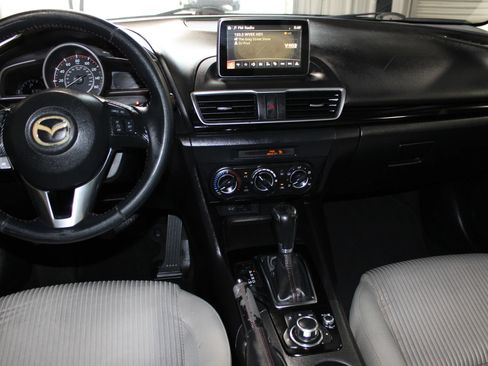 Used 2016 MAZDA MAZDA3 i Touring FWD image 13