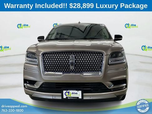 Used 2020 Lincoln Navigator L Reserve w/ Luxury Package AWD/4WD image 3