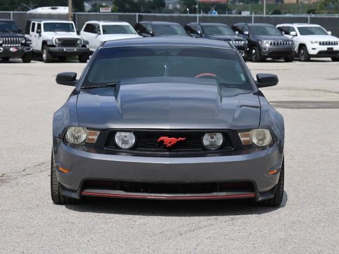 Used 2011 Ford Mustang GT Premium RWD image 5