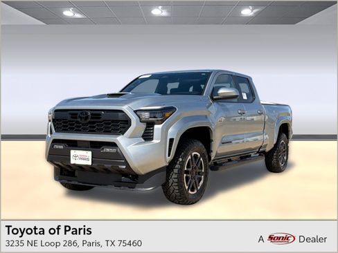 Used 2026 Toyota Tacoma SR5 image 1