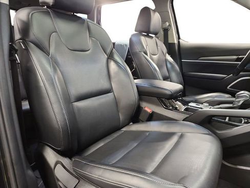 Certified 2022 Kia Telluride S image 24