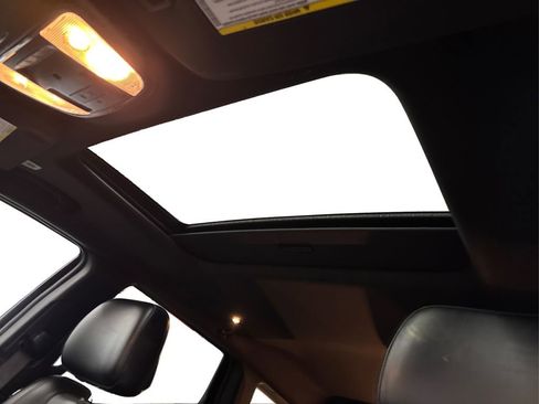 Used 2020 Jeep Grand Cherokee Limited image 25