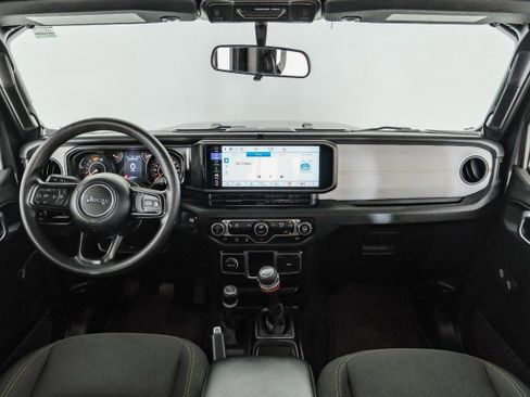 Used 2024 Jeep Wrangler Unlimited Sport image 11