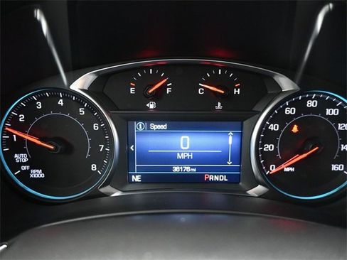 Used 2023 Chevrolet Equinox LT image 6